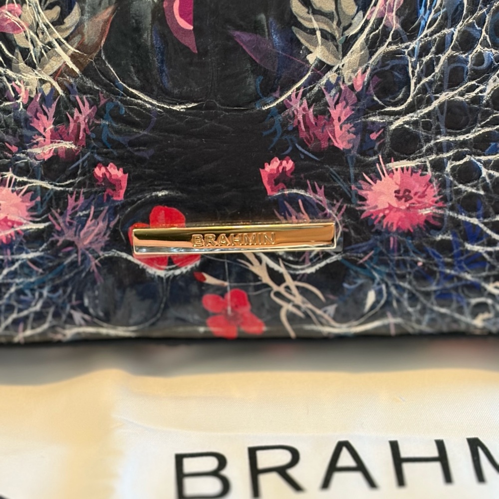 Brahmin Multicolor Crossbody Bag - Picture 3 of 9